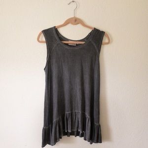 Dantelle Relaxed Peplum Top